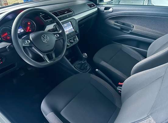 VOLKSWAGEN-SAVEIRO-2023