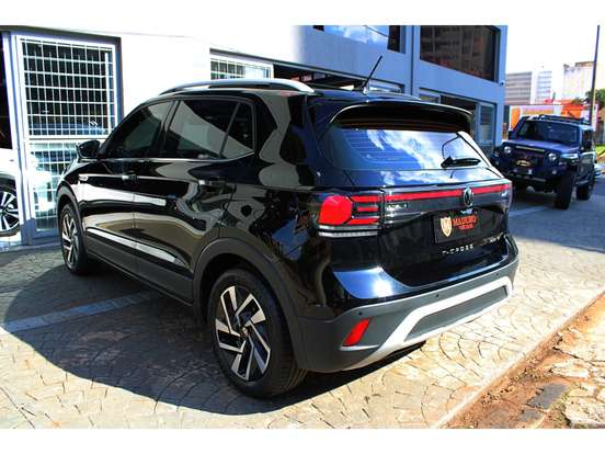 VOLKSWAGEN-T-CROSS-2024