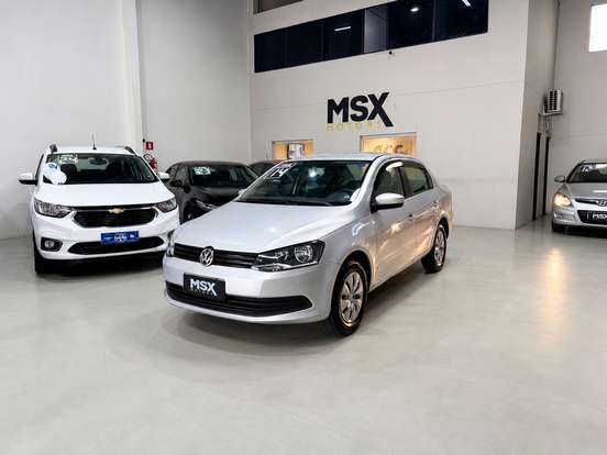 VOLKSWAGEN-VOYAGE-2013