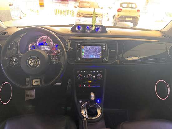 VOLKSWAGEN-FUSCA-2.0 TSI 16V R-LINE GASOLINA 2P AUTOMÁTICO VOLKSWAGEN-FUSCA-2014