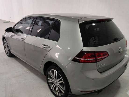 VOLKSWAGEN-GOLF-1.4 TSI HIGHLINE 16V GASOLINA 4P AUTOMÁTICO VOLKSWAGEN-GOLF-2015