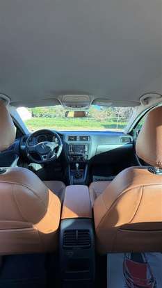 VOLKSWAGEN-JETTA-1.4 16V TSI TRENDLINE GASOLINA 4P TIPTRONIC VOLKSWAGEN-JETTA-2016