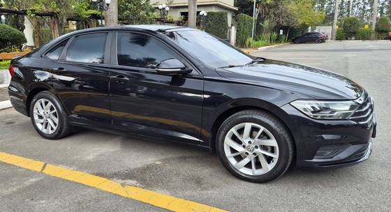 VOLKSWAGEN JETTA 1.4 250 TSI TOTAL FLEX COMFORTLINE TIPTRONIC