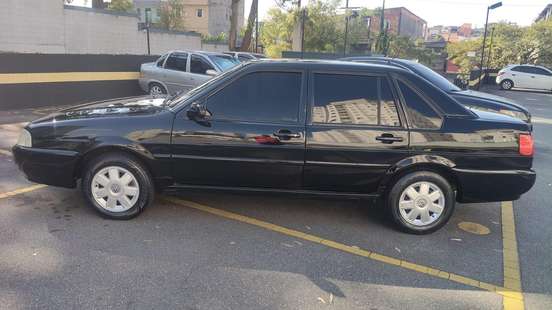 VOLKSWAGEN-SANTANA-2001
