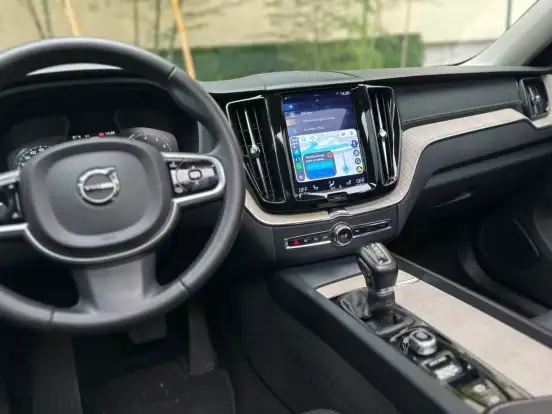VOLVO-XC60-2.0 T5 GASOLINA INSCRIPTION AWD GEARTRONIC VOLVO-XC60-2018