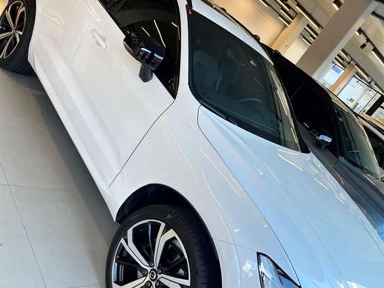 VOLVO-XC60-2.0 T8 RECHARGE ULTIMATE DARK AWD GEARTRONIC VOLVO-XC60-2022