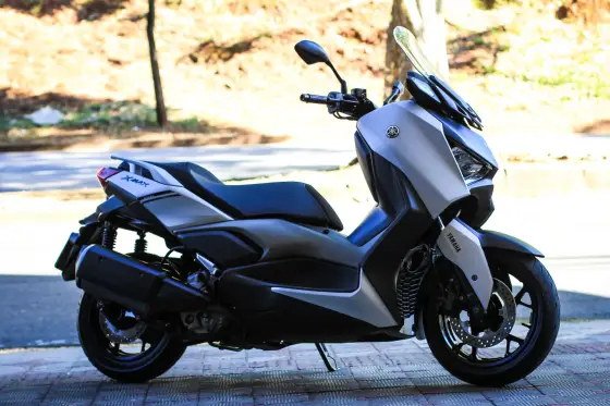 YAMAHA XMAX 250 CONNECTED ABS YAMAHA XMAX 250 CONNECTED ABS
