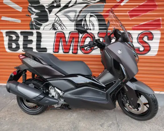YAMAHA XMAX 300 CONNECTED ABS YAMAHA XMAX 300 CONNECTED ABS