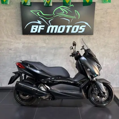 YAMAHA XMAX ABS 