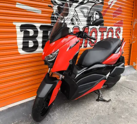 YAMAHA-XMAX ABS-2023