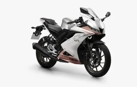 YAMAHA YZF R15 