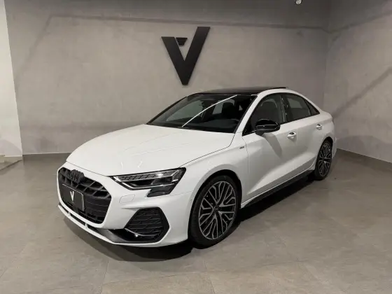 AUDI A3 2.0 40 TFSI GASOLINA SEDAN PERFORMANCE BLACK S-TRONIC AUDI A3 2.0 40 TFSI GASOLINA SEDAN PERFORMANCE BLACK S-TRONIC