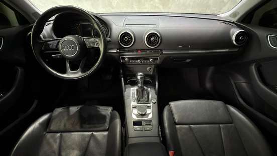 AUDI-A3-2018