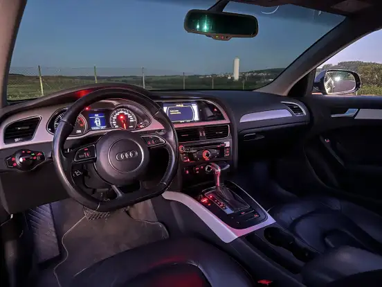 AUDI-A4-2015