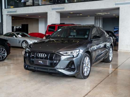 AUDI-E-TRON-ELÉTRICO SPORTBACK PERFORMANCE BLACK QUATTRO AUDI-E-TRON-2022