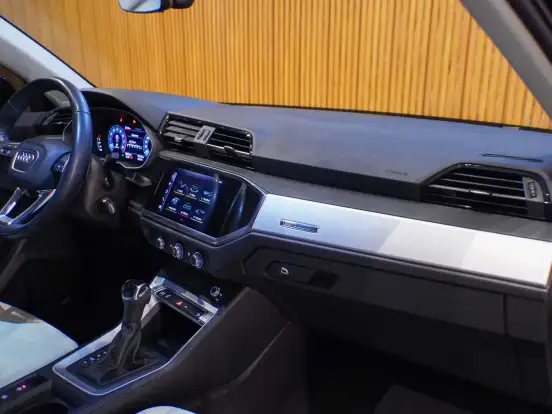 AUDI-Q3-1.4 35 TFSI GASOLINA PRESTIGE S TRONIC AUDI-Q3-2019
