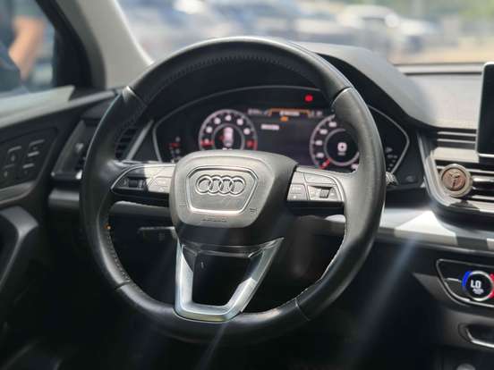 AUDI-Q5-2019