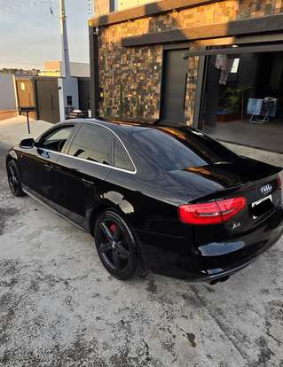 AUDI-A4-2015
