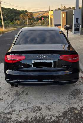AUDI-A4-2015