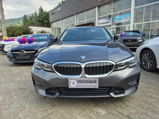 BMW-320i-2.0 16V TURBO FLEX M SPORT AUTOMÁTICO BMW-320i-2022