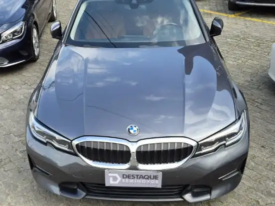 BMW-320i-2.0 16V TURBO FLEX M SPORT AUTOMÁTICO BMW-320i-2022