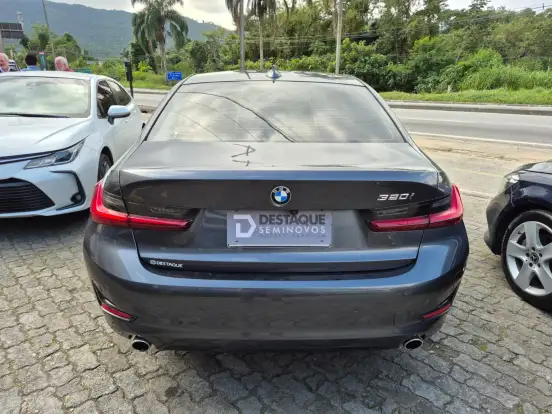 BMW-320i-2.0 16V TURBO FLEX M SPORT AUTOMÁTICO BMW-320i-2022