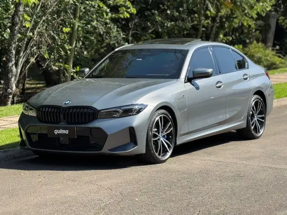BMW 330e 2.0 16V TURBO HÍBRIDO M SPORT AUTOMÁTICO BMW 330e 2.0 16V TURBO HÍBRIDO M SPORT AUTOMÁTICO