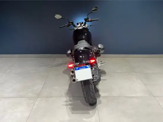 BMW-R 12 BMW-R 12-2024