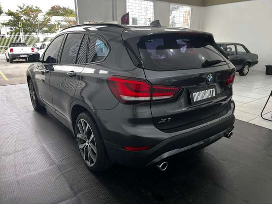 BMW-X1-2022