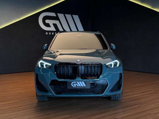 BMW-X1-2025