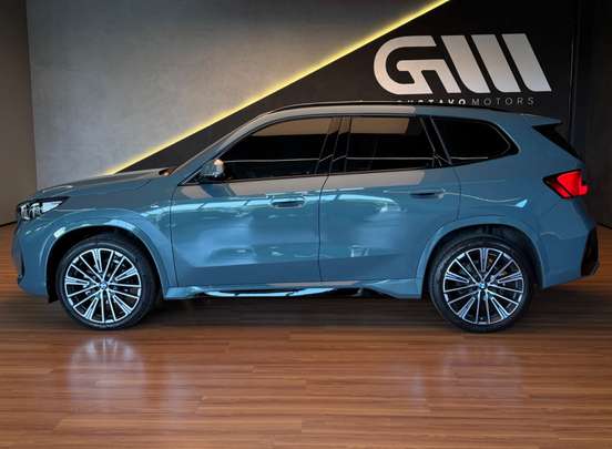 BMW-X1-2025