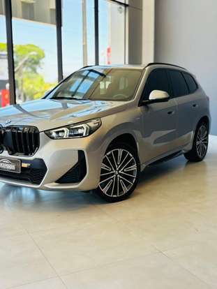 BMW-X1-2024