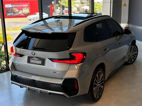 BMW-X1-2.0 16V TURBO GASOLINA SDRIVE20I M SPORT STEPTRONIC BMW-X1-2024