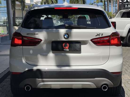 BMW-X1-2.0 16V TURBO GASOLINA SDRIVE20I X-LINE 4P AUTOMÁTICO BMW-X1-2016