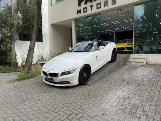 BMW Z4 2.5 I6 GASOLINA SDRIVE23I AUTOMÁTICO BMW Z4 2.5 I6 GASOLINA SDRIVE23I AUTOMÁTICO