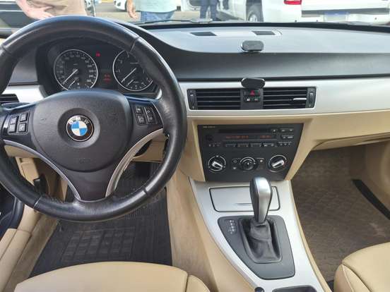 BMW-320i-2.0 16V GASOLINA 4P AUTOMÁTICO BMW-320i-2010