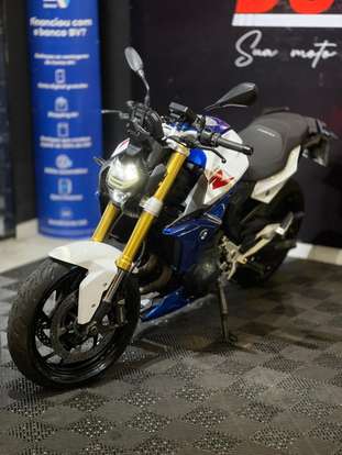 BMW-F 900 R SPORT PLUS-2023