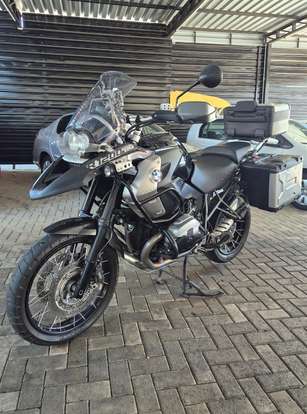 BMW-R 1200 GS TRIPLE BLACK-2012
