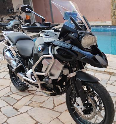 BMW R 1250 RT TRIPLE BLACK 