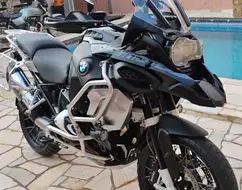 BMW R 1250 RT TRIPLE BLACK BMW R 1250 RT TRIPLE BLACK