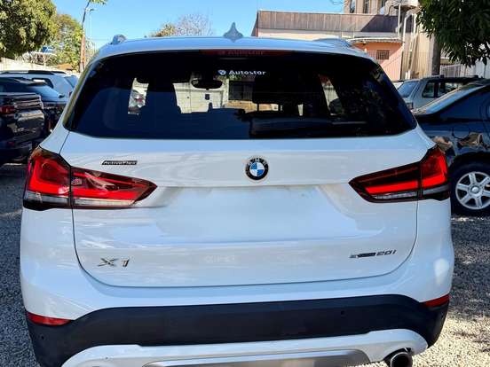 BMW-X1-2.0 16V TURBO ACTIVEFLEX XDRIVE25I SPORT 4P AUTOMÁTICO BMW-X1-2021