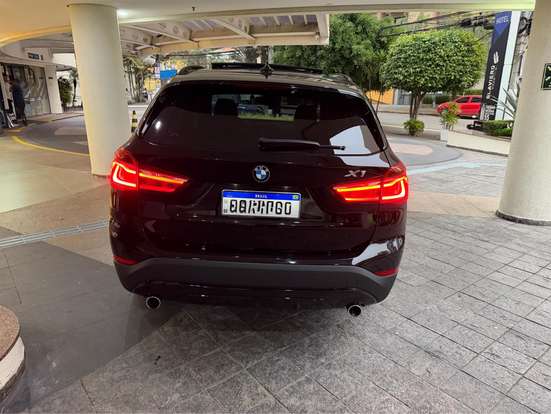 BMW-X1-2016