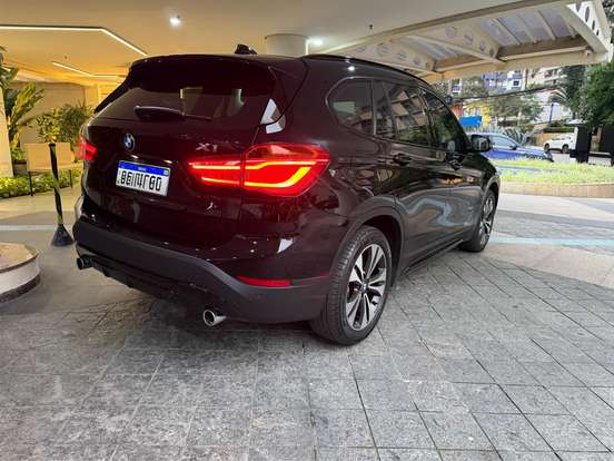 BMW-X1-2.0 16V TURBO GASOLINA XDRIVE25I SPORT 4P AUTOMÁTICO BMW-X1-2016