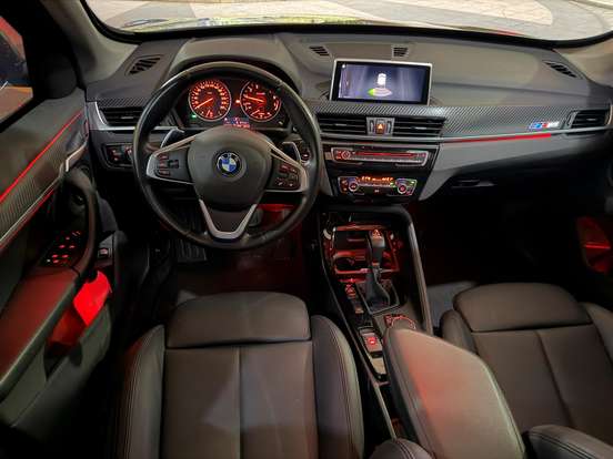 BMW-X1-2.0 16V TURBO GASOLINA XDRIVE25I SPORT 4P AUTOMÁTICO BMW-X1-2016