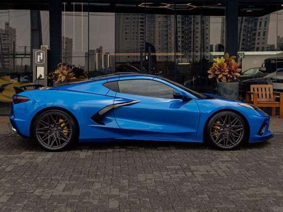 CHEVROLET-CORVETTE-6.2 V8 LT2 GASOLINA STINGRAY CONVERSIVEL AUTOMÁTICO CHEVROLET-CORVETTE-2024