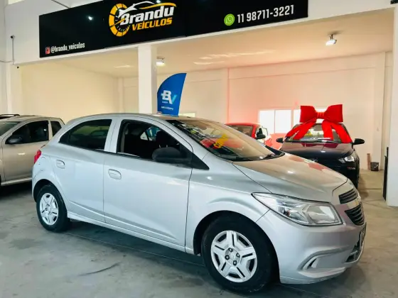 CHEVROLET ONIX 1.0 MPFI JOY 8V FLEX 4P MANUAL CHEVROLET ONIX 1.0 MPFI JOY 8V FLEX 4P MANUAL