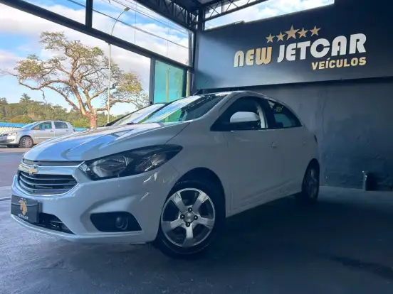 CHEVROLET-ONIX-2018