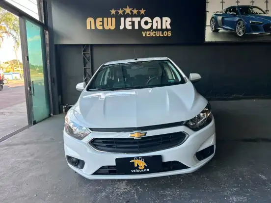 CHEVROLET-ONIX-1.4 MPFI LT 8V FLEX 4P AUTOMÁTICO CHEVROLET-ONIX-2018