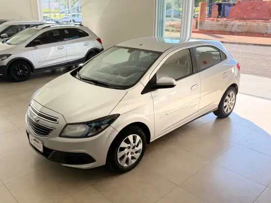 CHEVROLET ONIX 1.4 MPFI LT 8V FLEX 4P MANUAL