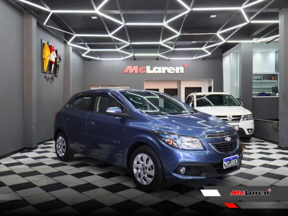 CHEVROLET ONIX 1.4 MPFI LT 8V FLEX 4P MANUAL CHEVROLET ONIX 1.4 MPFI LT 8V FLEX 4P MANUAL